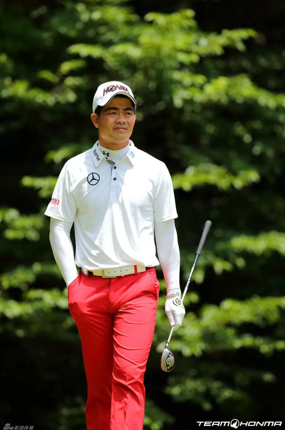 梁文冲十五载东瀛圆梦勇夺日巡大满贯创历史-第3张图片-康盛风体育资讯官网 - 专业体育赛事报道与运动服饰潮流指南平台