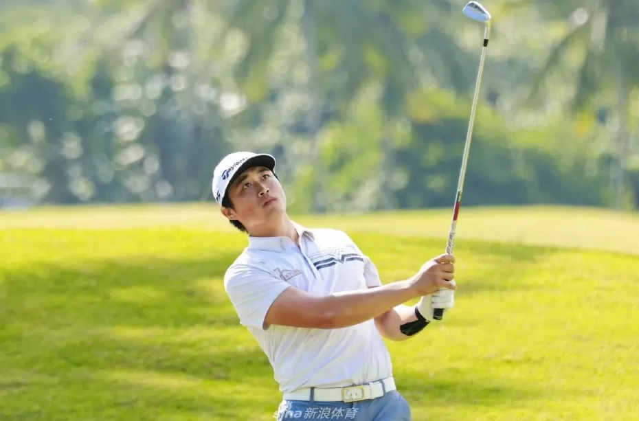 椰风挥杆扬壮志 白政恺海南公开赛问鼎荣耀-第6张图片-康盛风体育资讯官网 - 专业体育赛事报道与运动服饰潮流指南平台