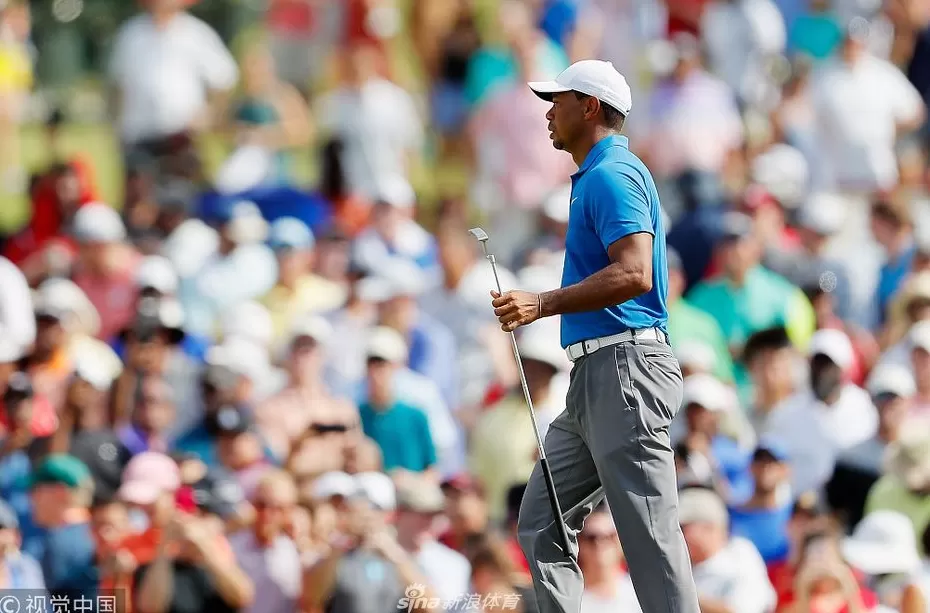 王者归来伍兹领先三杆剑指巡回锦标赛冠军荣耀-第7张图片-康盛风体育资讯官网 - 专业体育赛事报道与运动服饰潮流指南平台 王者归来伍兹领先三杆剑指巡回锦标赛冠军荣耀-第7张图片-康盛风体育资讯官网 - 专业体育赛事报道与运动服饰潮流指南平台