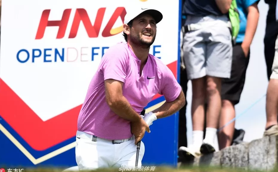 瑞典黑马惊艳巴黎国家高尔夫俱乐部领先法国公开赛次轮-第7张图片-康盛风体育资讯官网 - 专业体育赛事报道与运动服饰潮流指南平台